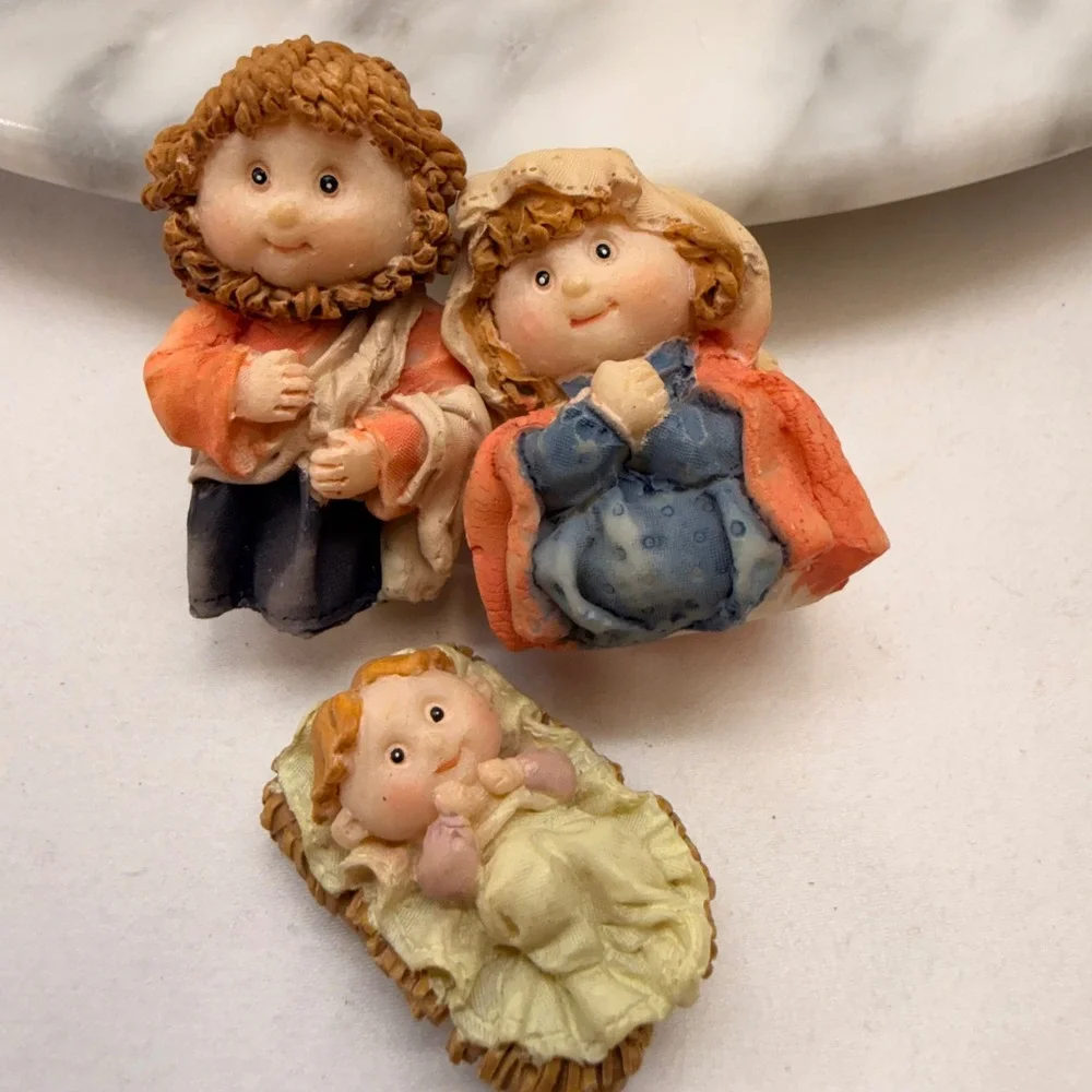 Sweet Nativity set 12 Piece Holy Family‎ Manger Animals Angel Christmas Jesus